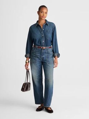 EUC EUC Madewell's Curvy Darted Barrel-Leg Jeans in a utility style. Size 33P